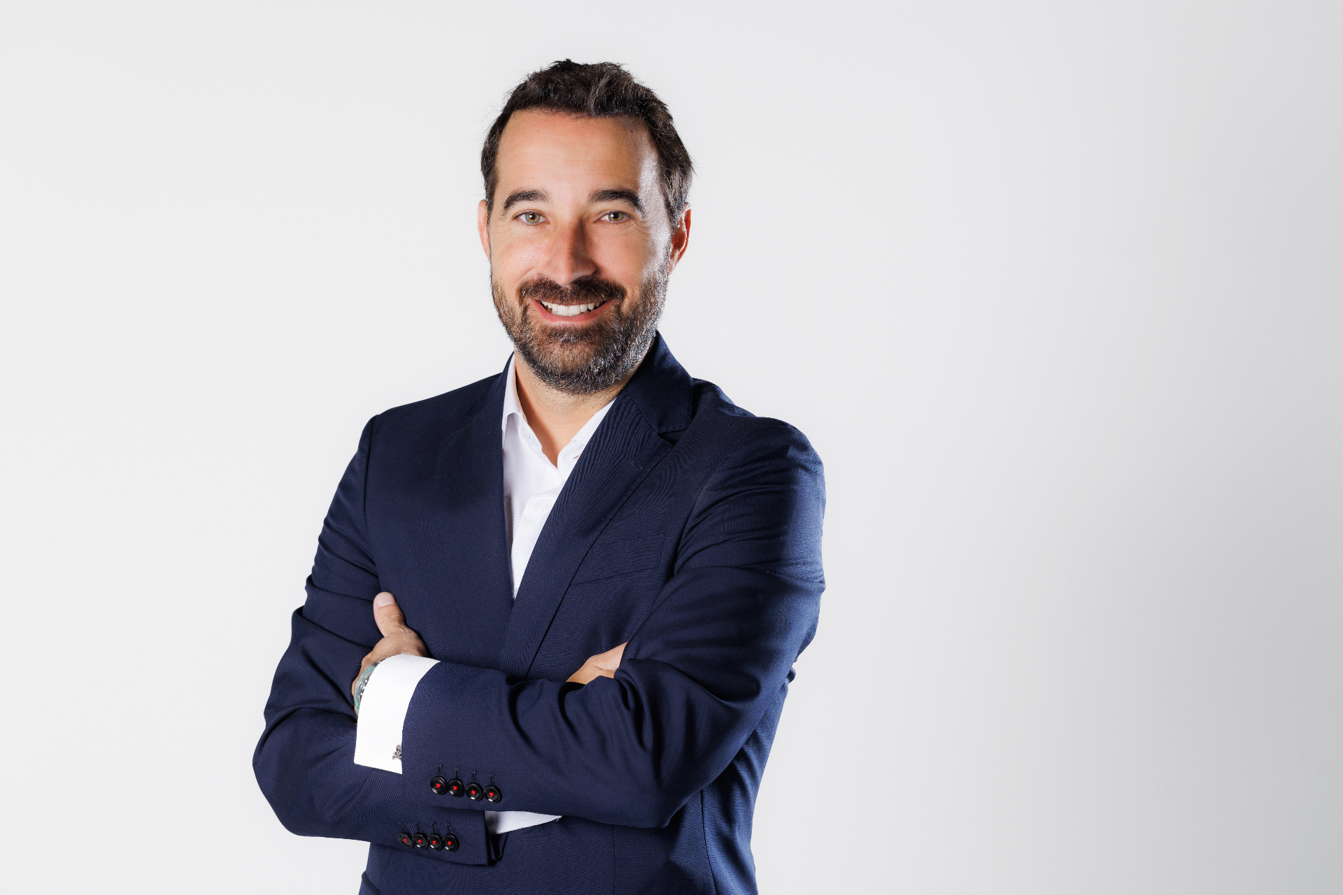 Jandro Coll Fuster — Fundador de Contrakt, consultor en M&A y expansión hotelera